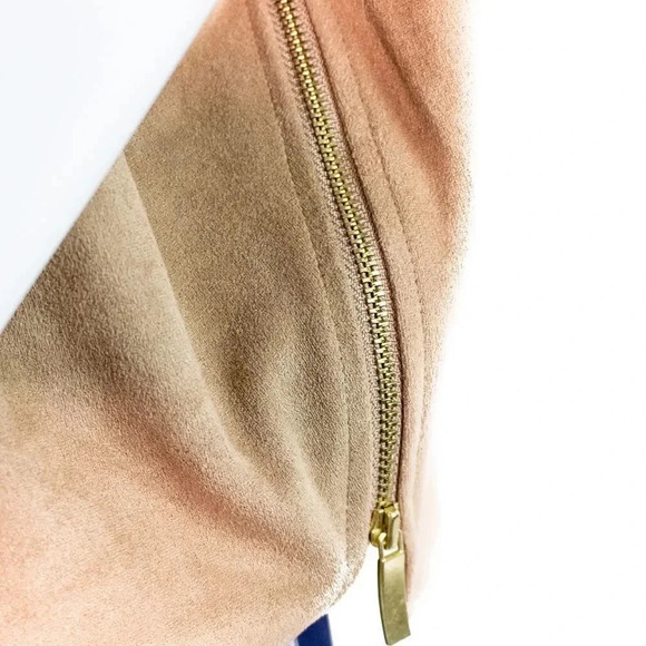 Chico's Tan Faux Suede Zippered Wrap Vest M - Picture 2 of 4